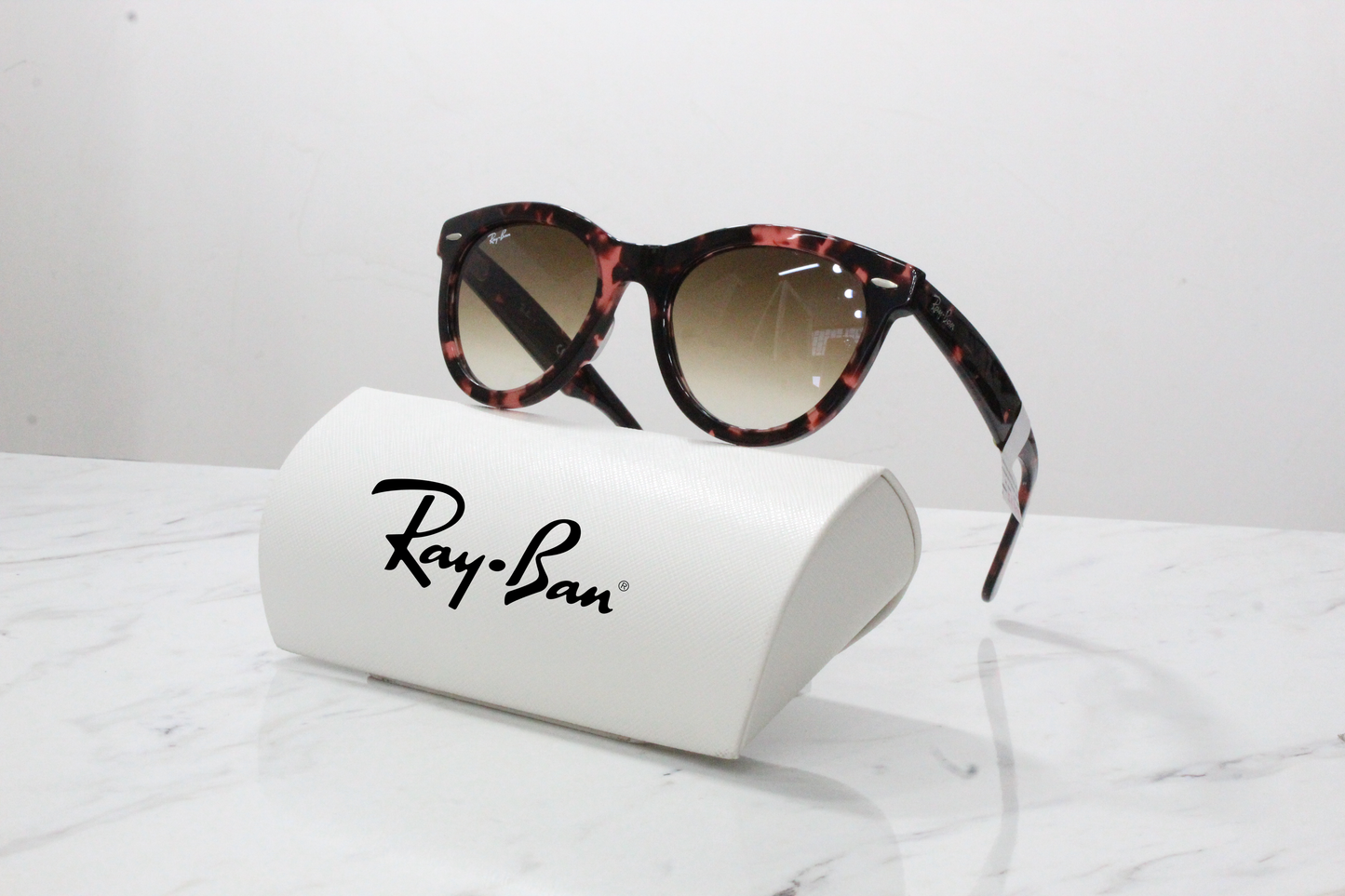 RAYBAN