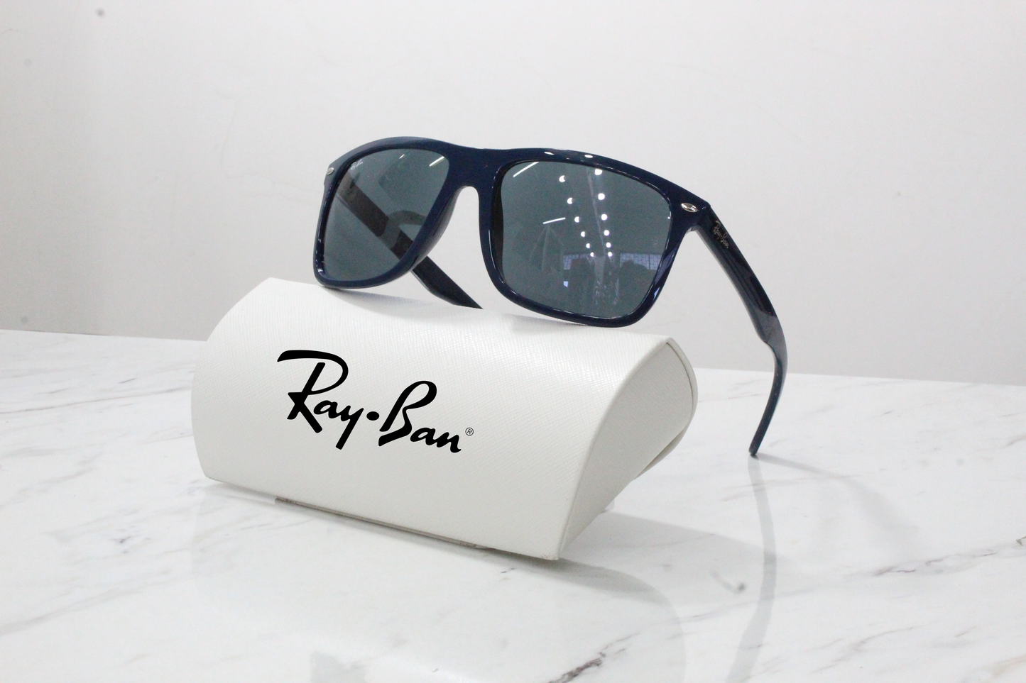 RAYBAN